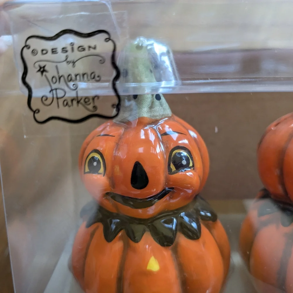 Johanna Parker Pumpkin Salt & Pepper Shakers - Orange